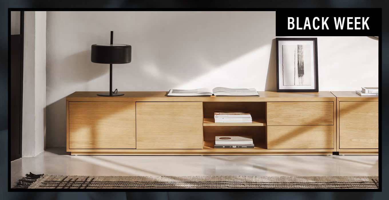 Black Weekin säilytystarjoukset