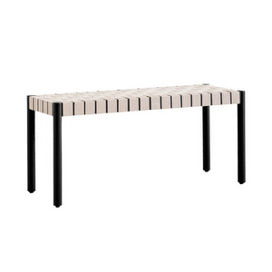 Betty TK4 -penkki, musta / luonnonvärinen punos, L 105 cm Betty TK4 -penkki, musta / luonnonvärinen punos, L 105 cm