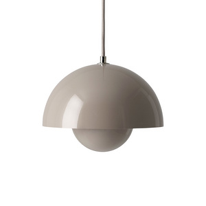 Flowerpot VP1 -riippuvalaisin, grey beige, ⌀ 23 cm