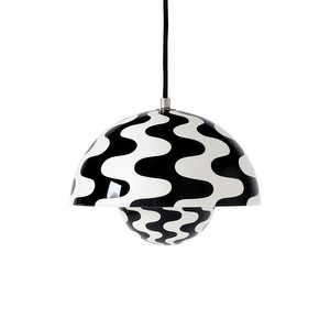 Flowerpot VP1 -riippuvalaisin, black/white, ⌀ 23 cm