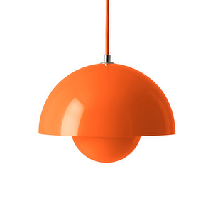 Flowerpot VP1 -riippuvalaisin, zesty orange, ⌀ 23 cm