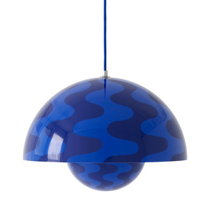 Flowerpot VP7 -riippuvalaisin, pattern cobalt / twilight blue, ⌀ 37 cm Flowerpot VP7 -riippuvalaisin, pattern cobalt / twilight blue, ⌀ 37 cm