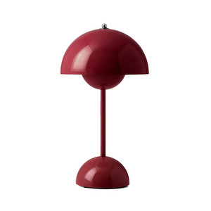 Flowerpot VP9 -pöytävalaisin, dark plum, ladattava Flowerpot VP9 -pöytävalaisin, dark plum, ladattava