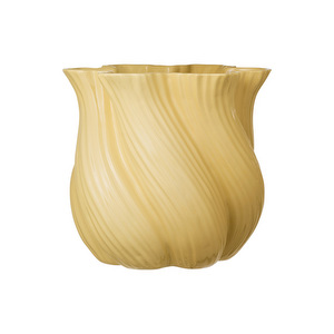 Flora 6 -vaasi, pastellinkeltainen, K 18 cm