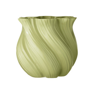 Flora 6 -vaasi, vaaleanvihreä, K 18 cm