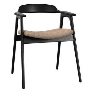 Seoul Chair, Lazio Fabric 3096 Brown / Black Oak