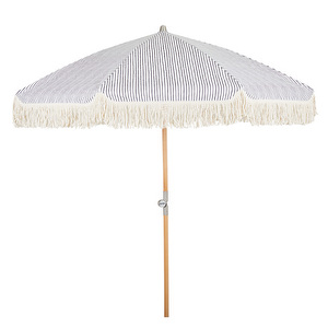Gatsby-aurinkovarjo, harmaa-valkoraidallinen, ø 180 cm Gatsby-aurinkovarjo, harmaa-valkoraidallinen, ø 180 cm