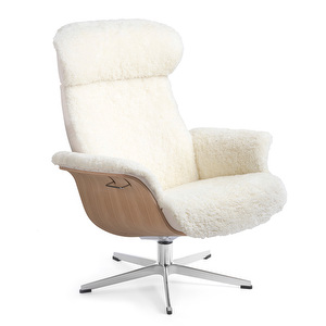 Timeout-nojatuoli, lampaannahka Offwhite / tammi