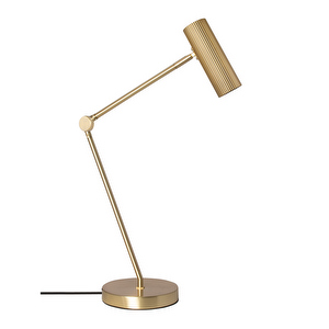 Hubble Read -pöytävalaisin, brushed brass Hubble Read -pöytävalaisin, brushed brass