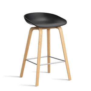 About A Stool AAS 32 -baarijakkara, black / tammi, K 65 cm