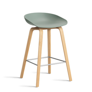 About A Stool AAS 32 -baarijakkara, fall green / tammi, K 65 cm