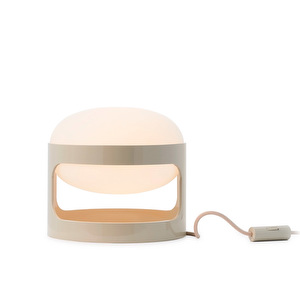 KD28-pöytävalaisin, taupe